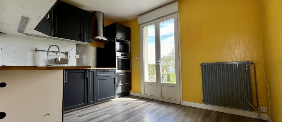 Maison 6 pièces de 144 m² à Condé-sur-Vire (50890)