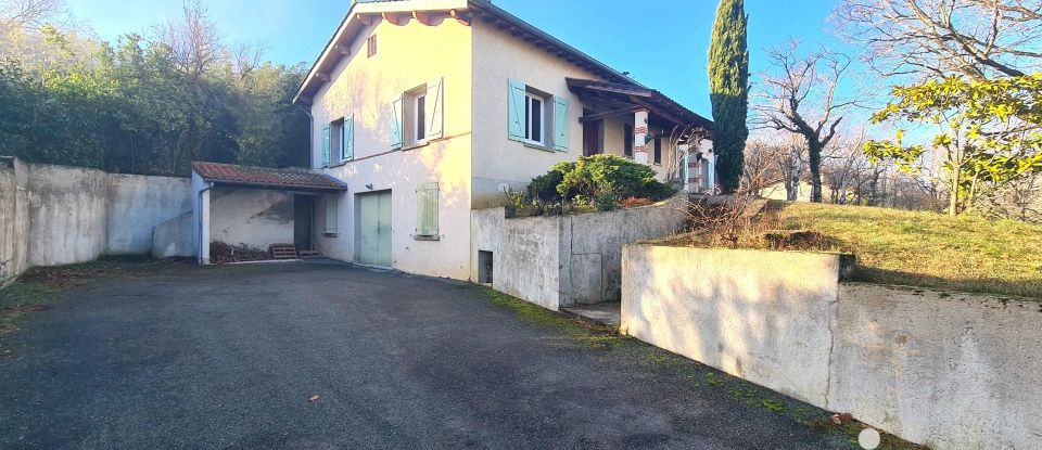 Maison 7 pièces de 136 m² à Sorèze (81540)