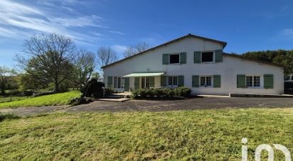 Country house 7 rooms of 170 m² in - (79320)
