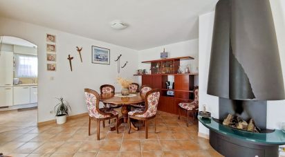 Traditional house 6 rooms of 140 m² in Aix-en-Provence (13540)