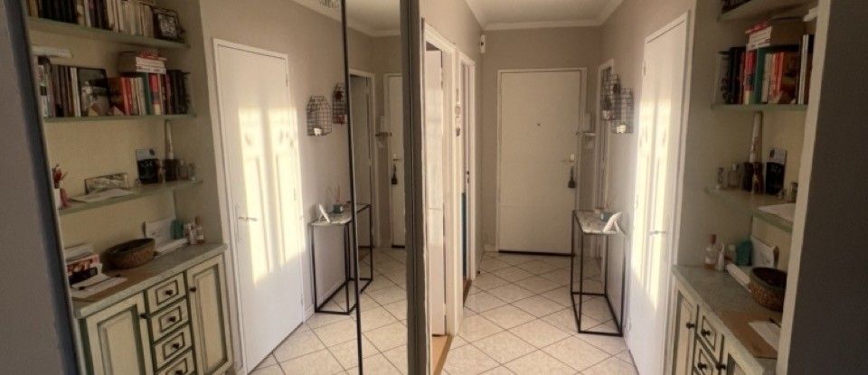 Appartement 3 pièces de 72 m² à Donzère (26290)
