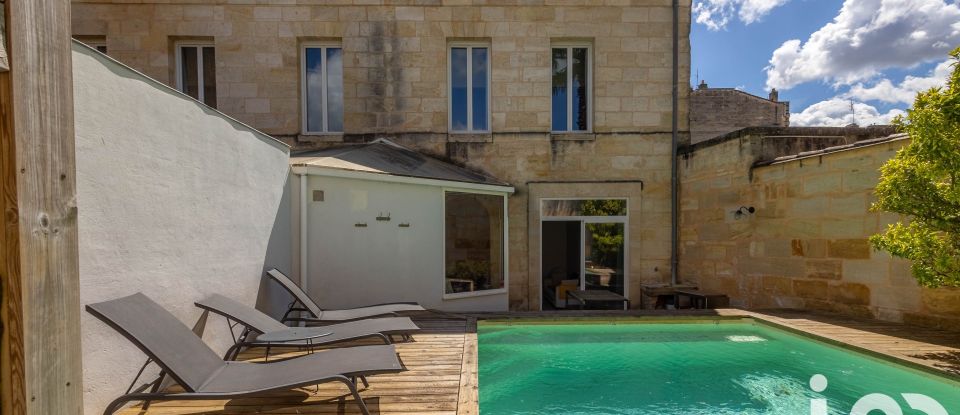 Maison de ville 7 pièces de 220 m² à Bordeaux (33300)