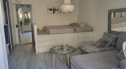 Appartement 1 pièce de 29 m² à Cagnes-sur-Mer (06800)