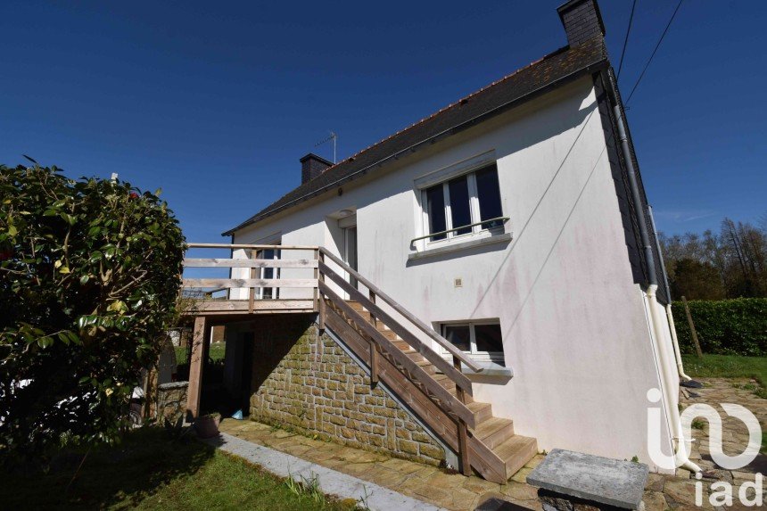 Country house 3 rooms of 54 m² in Rosporden (29140)