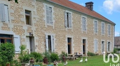 Estate 14 rooms of 413 m² in Montguyon (17270)