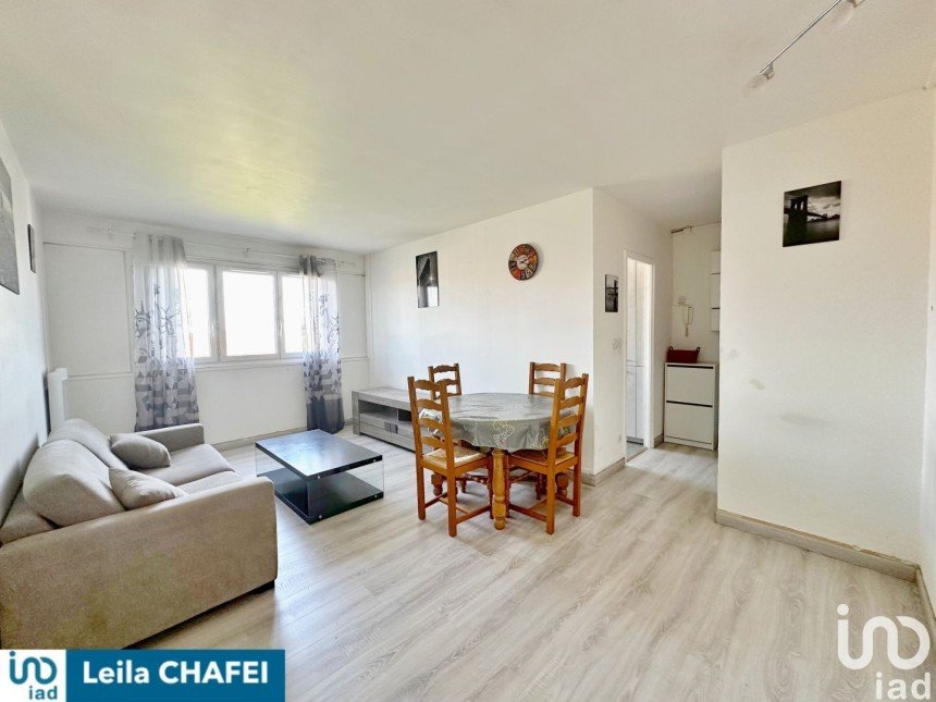 Appartement 2 pièces de 44 m² à Longjumeau (91160)