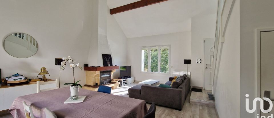 Maison 6 pièces de 110 m² à Longjumeau (91160)
