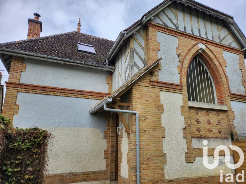 Town house 3 rooms of 87 m² in Villenauxe-la-Grande (10370)