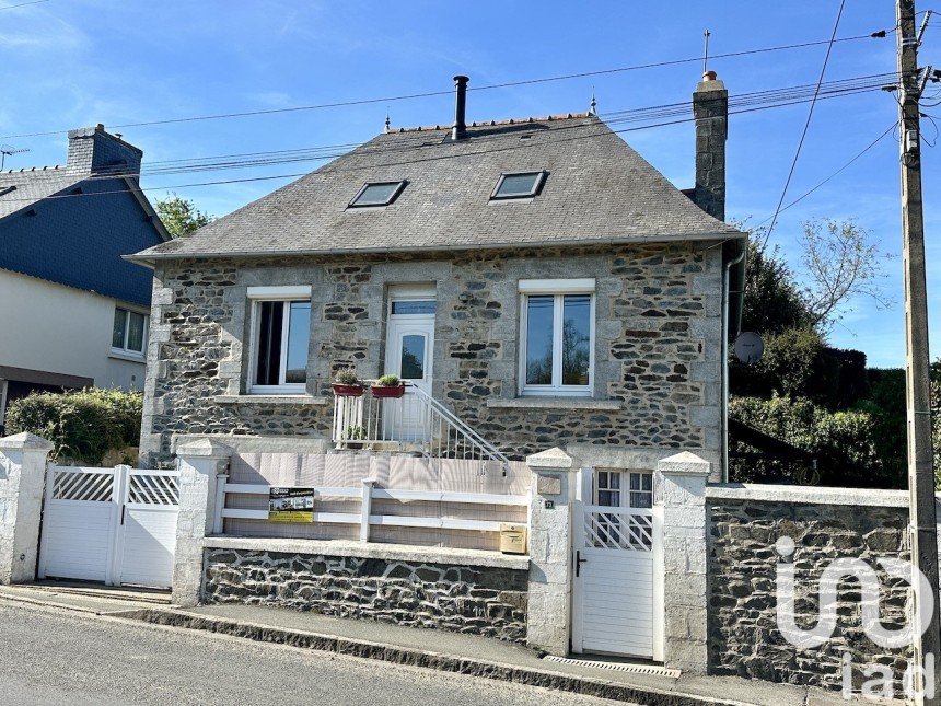 Traditional house 3 rooms of 54 m² in Plouguiel (22220)