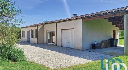 House 6 rooms of 168 m² in Genouillé (17430)