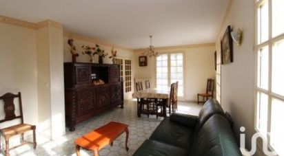 Pavilion 4 rooms of 108 m² in Blois (41000)