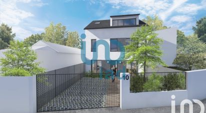 Land of 174 m² in Montreuil (93100)
