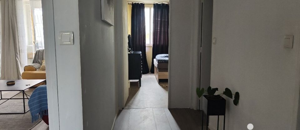 Apartment 5 rooms of 87 m² in Alençon (61000)