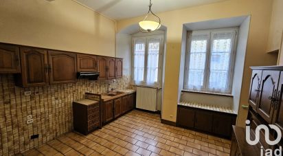 Apartment 3 rooms of 105 m² in Chartres (28000)