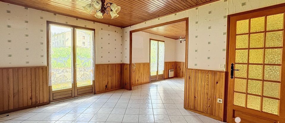 Village house 4 rooms of 90 m² in Lachalade (55120)