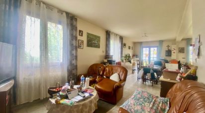 House 4 rooms of 120 m² in Le Blanc-Mesnil (93150)