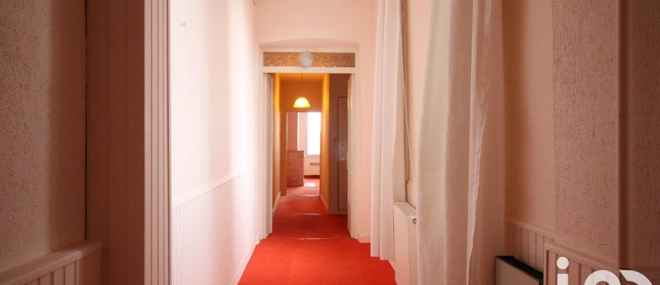 Duplex 5 rooms of 126 m² in Rochefort (17300)