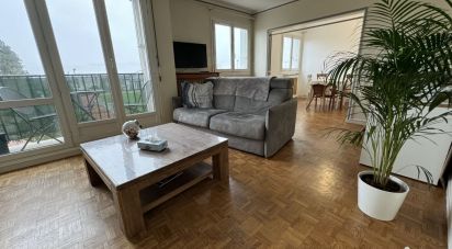 Apartment 4 rooms of 77 m² in Tours (37100)