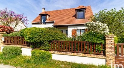 House 6 rooms of 125 m² in Maule (78580)