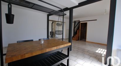 House 5 rooms of 123 m² in Ouzouer-sur-Trézée (45250)