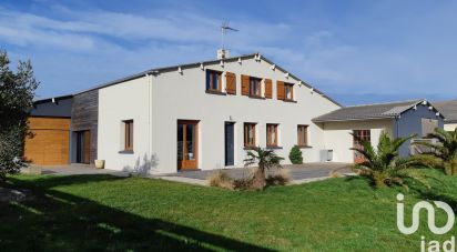 Maison 6 pièces de 167 m² à Gouville-sur-Mer (50560)
