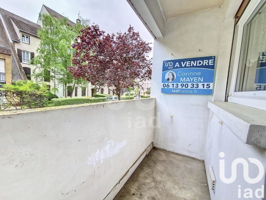 Apartment 3 rooms of 63 m² in Auxerre (89000)