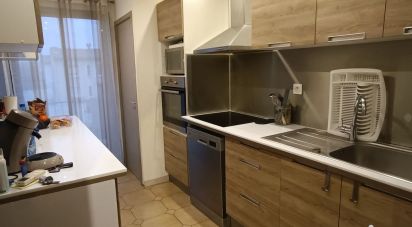 Apartment 4 rooms of 75 m² in Narbonne (11100)