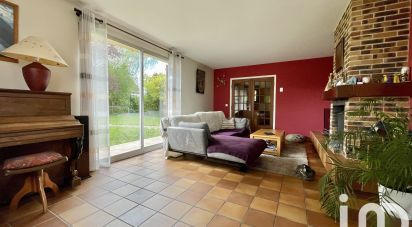 Traditional house 8 rooms of 180 m² in Saclay (91400)