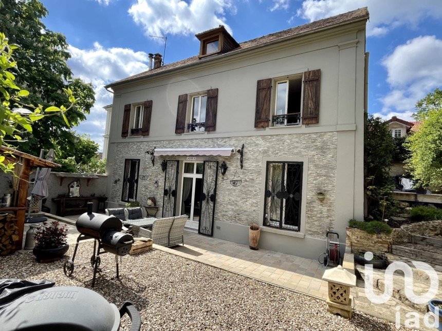 House 6 rooms of 180 m² in Montmorency (95160)