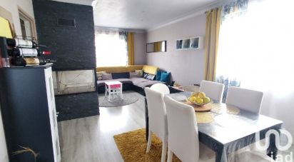 House 7 rooms of 161 m² in - (79320)