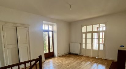 Town house 7 rooms of 123 m² in Montignac (24290)