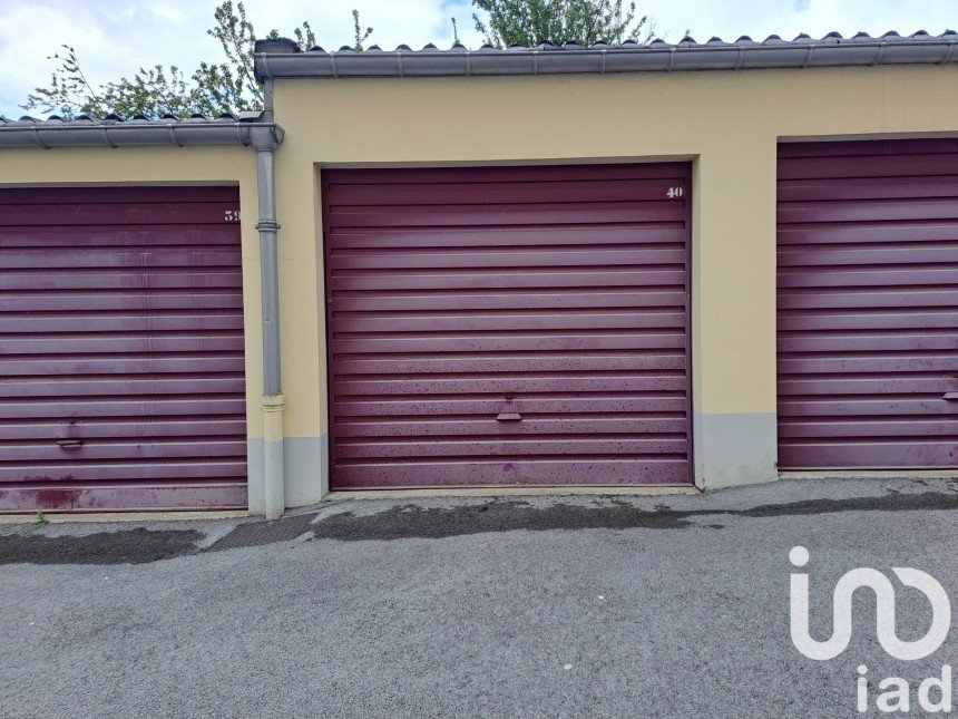 Parking/garage/box de 15 m² à Besançon (25000)