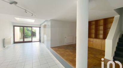 Town house 4 rooms of 125 m² in Mouvaux (59420)