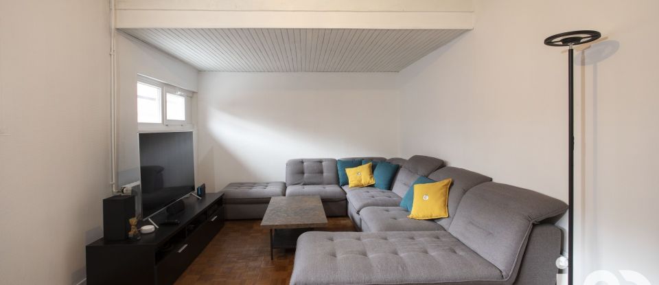 Apartment 6 rooms of 150 m² in Escherange (57330)