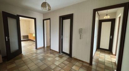 Appartement 3 pièces de 80 m² à Mazamet (81200)