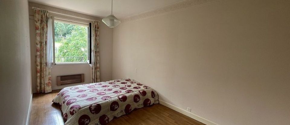 Apartment 3 rooms of 80 m² in Mazamet (81200)