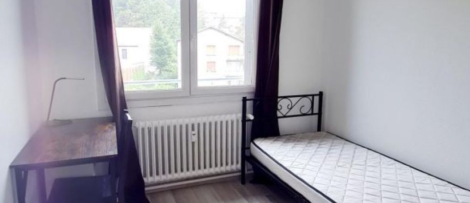 Apartment 3 rooms of 67 m² in Saint-Étienne (42100)