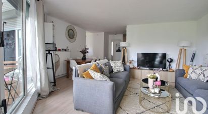 Apartment 3 rooms of 69 m² in Nanterre (92000)