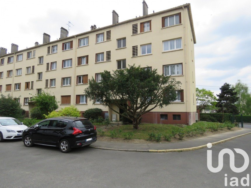 Apartment 4 rooms of 70 m² in Ézanville (95460)