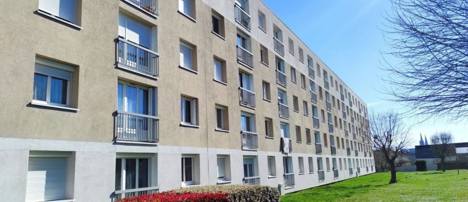 Apartment 3 rooms of 67 m² in Mainvilliers (28300)