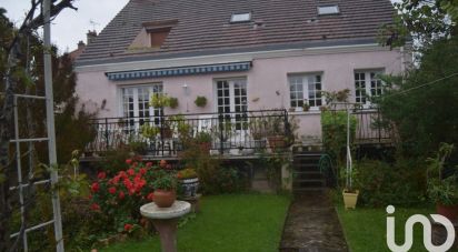 House 4 rooms of 150 m² in Trappes (78190)