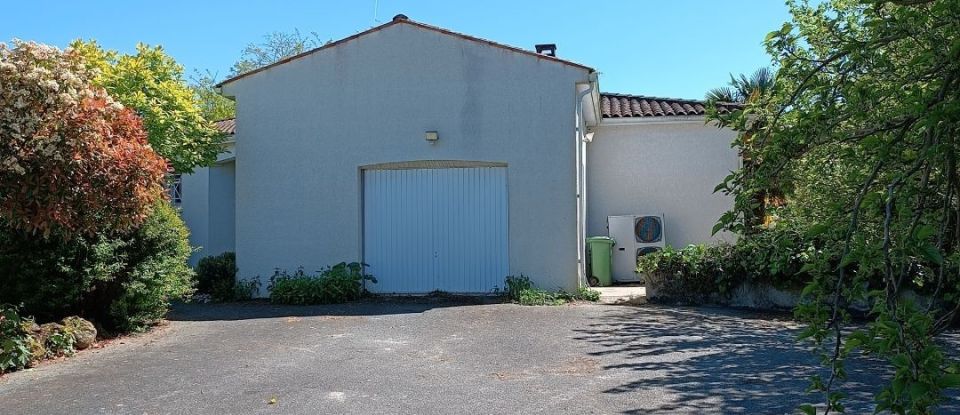 Maison 4 pièces de 108 m² à Saint-Georges-des-Coteaux (17810)