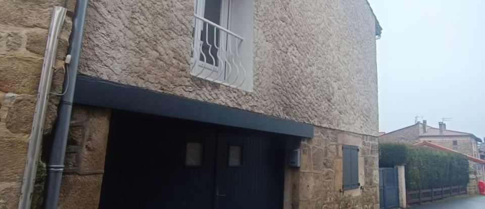 House 4 rooms of 83 m² in Saint-Nizier-de-Fornas (42380)
