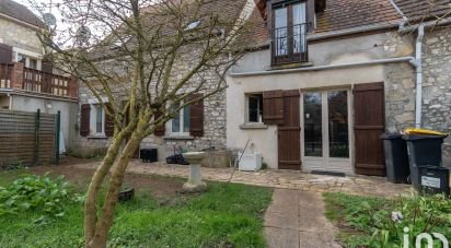 Town house 5 rooms of 117 m² in Saint-Martin-la-Garenne (78520)