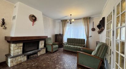 Traditional house 4 rooms of 84 m² in Lillers (62190)