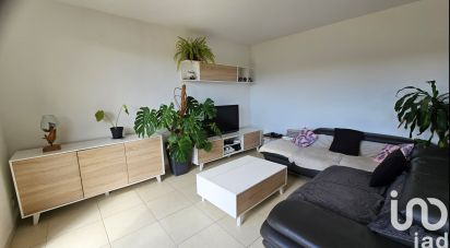 Apartment 3 rooms of 77 m² in Cogolin (83310)