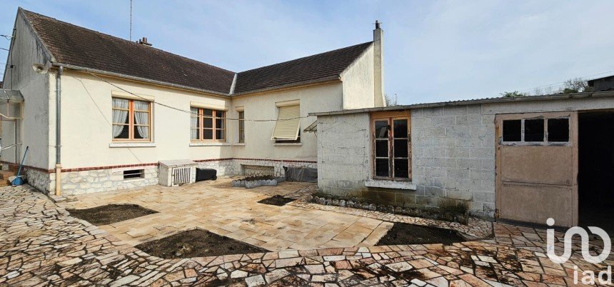 House 5 rooms of 84 m² in Breuil-le-Vert (60600)