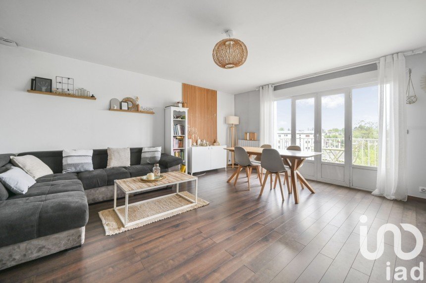 Appartement 3 pièces de 79 m² à Villiers-sur-Marne (94350)
