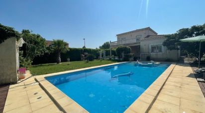 House 9 rooms of 270 m² in Sorgues (84700)