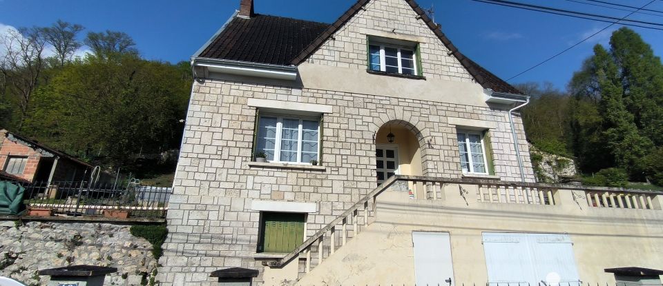 Maison 4 pièces de 105 m² à Le Val d'Hazey (27940)